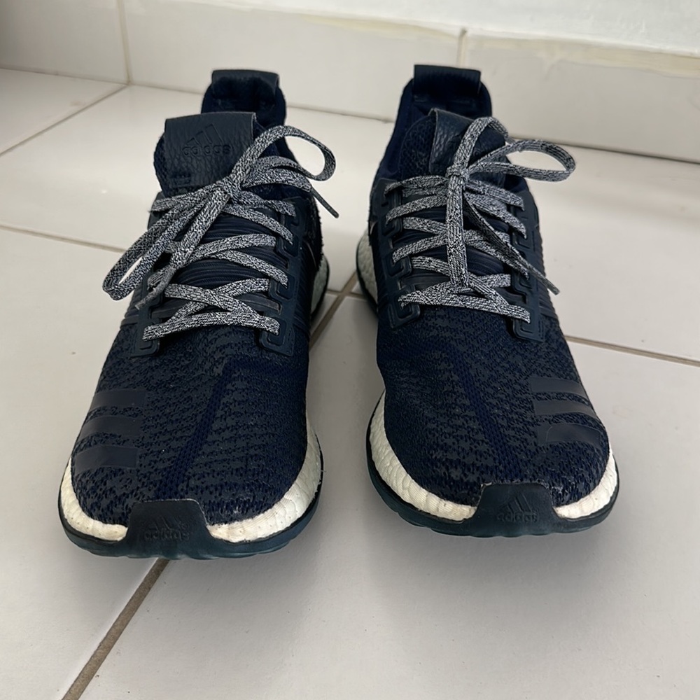 Adidas Pure Boost Blue sz. 11 men’s BA8454 Unworn CONDITION